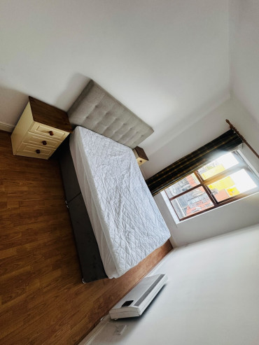 Autumn rooms